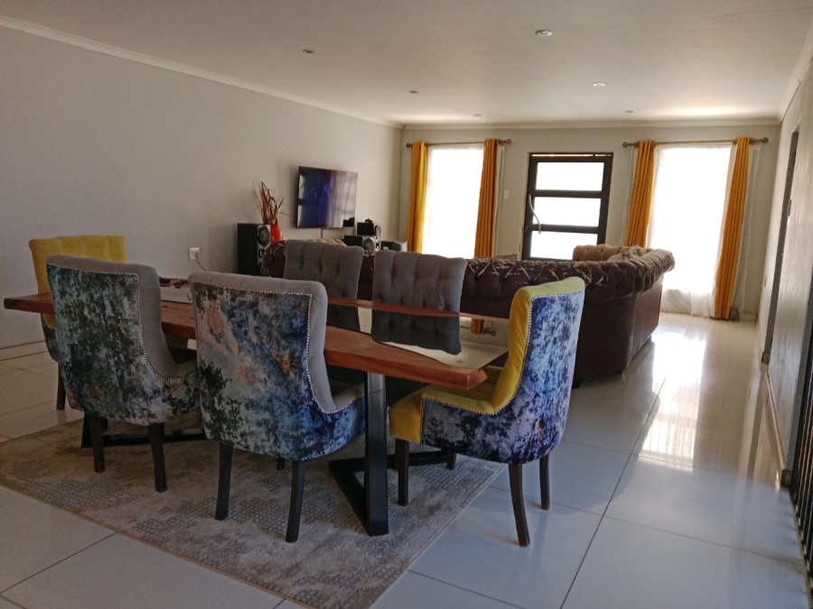 4 Bedroom Property for Sale in Kuruman Northern Cape